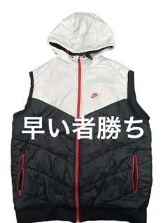 Nike フード付きナイロンベスト