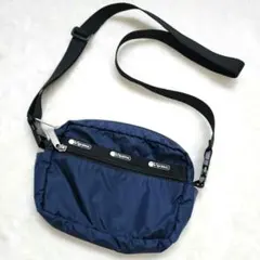 【新品級】ショルダーバッグ ダニエラ サコッシュ 紺色 ネイビー 斜め掛け