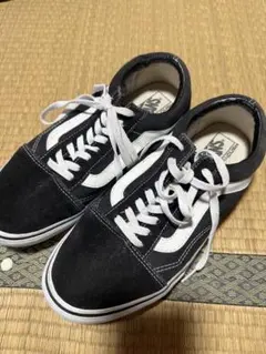 VANS OLD SKOOLのサムネイル