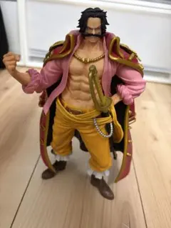 ワンピース ゴール・D・ロジャー フィギュアのサムネイル