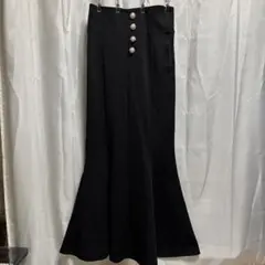 ブラック ボタン付きフレアロングスカート　マーメイドスカート M