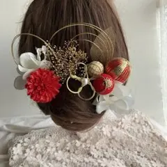 髪飾り　結婚式　成人式　卒業式　ヘアパーツ　ウェディング　袴　和装　赤　前撮り