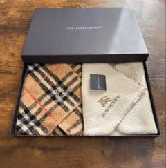 新品★BURBERRYタオルハンカチ2枚　ノバチェック キャメル ベージュ箱付き