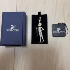 スワロフスキー　ドールマン　ほぼ未使用
