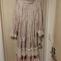 axes femme ＳＡＫＵＲＡティアード ワンピース 桜　ピンク