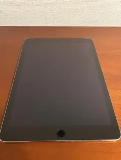 iPad Air 2シルバー 本体 カバー付き【動作確認済み】