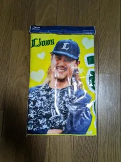 Item thumbnail for item b8c7437e-dcc6-4e90-ab6e-0d2e3b3196a2