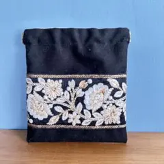 インド刺繍リボン　バネ口ポーチ