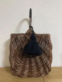 ペールジュート　palejuto 籐 かごバッグ タッセル付き　籠バッグ ペールジュート palejuto 籐 かごバッグ タッセル付き 籠バッグ