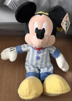 ミッキーマウス ぬいぐるみ パジャマ姿