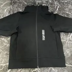 UNIQLO ドライスウェット　ブラック フルジップパーカー 150