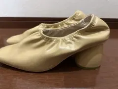 Andemiu ギャザー パンプス イエローのサムネイル