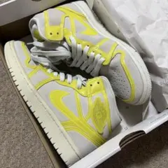 NIKE Air Jordan ハイカットスニーカー ホワイト/イエロー