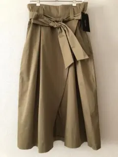 【タグ付き・新品】ZARA 台形スカート ベージュ