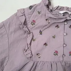 エヘカソポ　長袖ブラウス　ハイネック　フリル　花刺繍　ナチュラル　シンプルのサムネイル