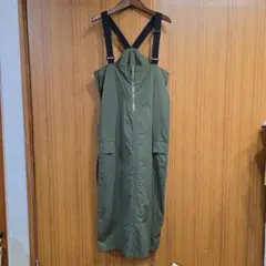 オリーブカーゴジッパーサロペットワンピース