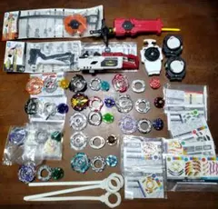 河*也様 ベイブレードバースト+ワイドスタジアム+ランチャー&グリップまとめ売り