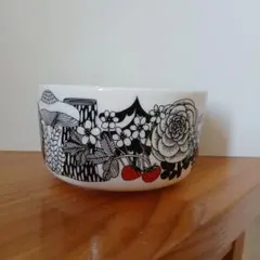 hrynn様専用marimekko♡マリメッコ ヴェルイェクセトゥ ボウル 3個
