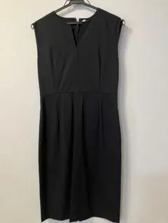 UNITED ARROWS　ユナイテッドアローズ　ノースリーブワンピース　黒