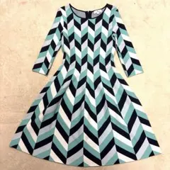 美品⭐️courreges ニットワンピース　Aライン　幾何学模様　38