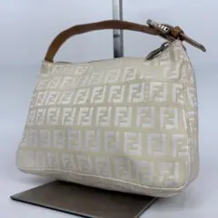 希少色】FENDI アクセサリーポーチ ズッキーノ ピンクベージュ8N0005
