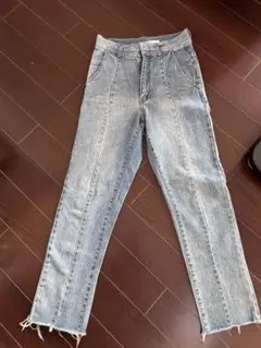 Item thumbnail for item 29ec9d36-5b62-4461-b5bf-f4b713dd863c