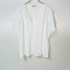 ZARA ホワイト パンチング 半袖カットソー　白　ザラ　美品　tシャツ　Mのサムネイル