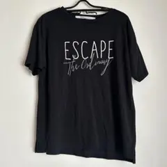 Editt by YECCA VECCA ロゴプリント 半袖Tシャツ ブラックのサムネイル