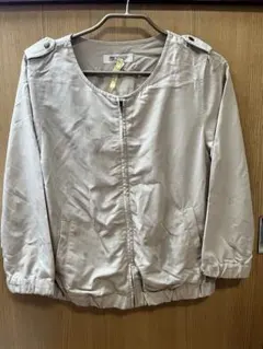 M.J.CLUB ベージュ ジップアップ ブルゾン 七分袖のサムネイル