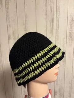 クラッシャーハット　クロシェハット　ビーニー　ハンドメイド　手編み　帽子