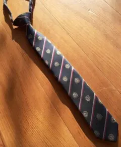 ネイビー ストライプ ネクタイ