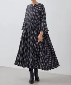 美品】BEARDSLEY LIVETART ドットカラーレスワンピース - メルカリ