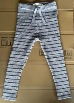 zara レッグウェア