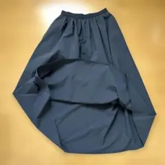 UNIQLO 黒 フレアスカート ポリエステル