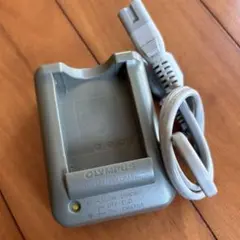 【動作確認済・充電器付き】OLYMPUS PEN E-P3　ボディ　オリンパス オリンパス OLYMPUS PEN E-P3 ボディ [シルバー] 価格比較 - 価格.com