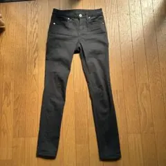 GU ブラック スキニーパンツ