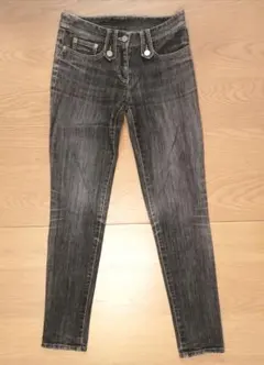 Item thumbnail for item 1a217e32-2b08-48d4-8918-fe53982452fe