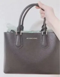 まこと様 MICHAEL KORSバック