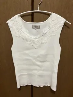 ☆美品☆ミッシュマッシュ カットソー フリル ビジュー付き☆ - メルカリ