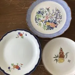 お皿３枚