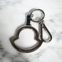 専用人気　モンクレール　キーリング　キーホルダー　チャーム　ブラック MONCLER モンクレール キーホルダー バッグチャーム ロゴ レザー