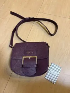 FURLA バーガンディ ショルダーバッグ