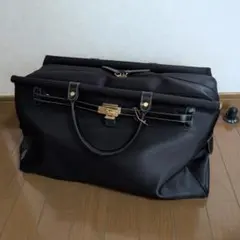 5875 【最終価格】カールヘルムボストンバッグ黒 - メルカリ