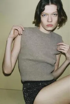 ZARA ウール混ニットベスト 完売品 美シルエット レイヤード 上品 グレー系