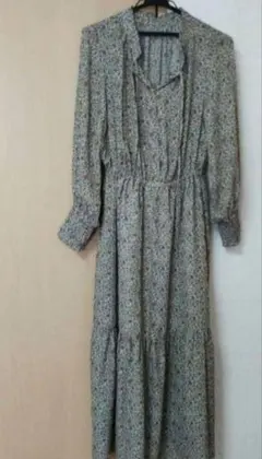 ★送料込新品　EVERY VERY NICE CLAUP　ロングワンピース