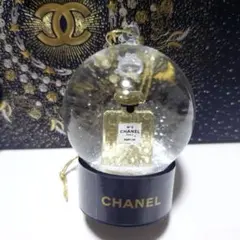 CHANEL⭐︎シャネル　2025ホリデー　N°5 ミニチュア スノードーム