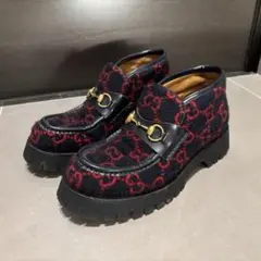 GUCCI ホースビット GG柄 ローファーのサムネイル