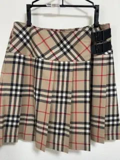 558☆ BURBERRY LONDON ミニスカート USA4 ノバチェック 558☆ BURBERRY LONDON ミニスカート USA4 ノバチェック - メルカリ