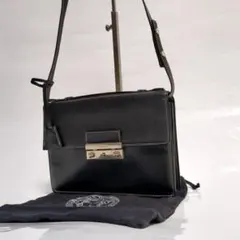 ✨美品✨VERSACE ショルダーバッグ 2way セカンド レザー ブラックのサムネイル