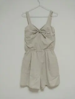 サロペットのサムネイル